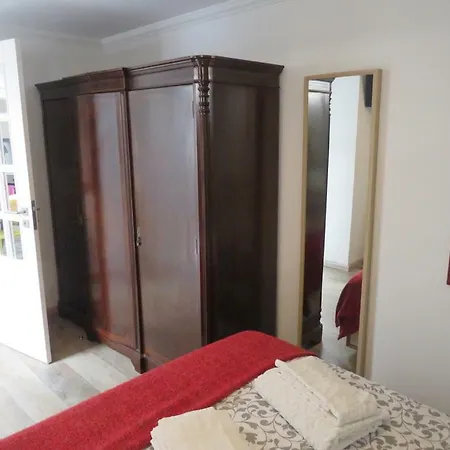 Casa Do Leao 3 Апартаменти *