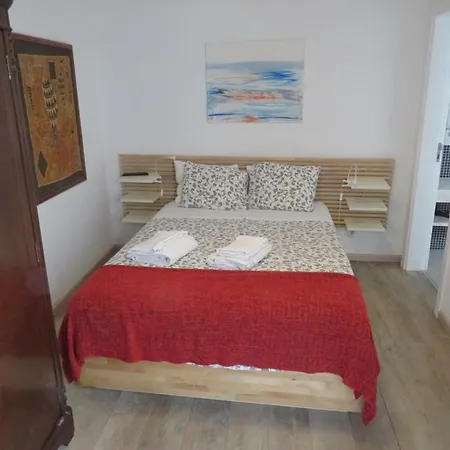 Апартаменти Casa Do Leao 3 *
